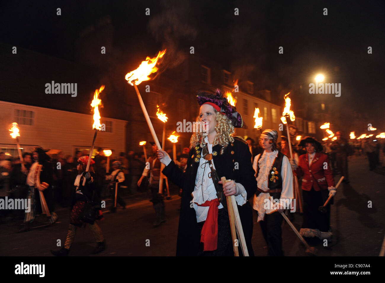 Lewes Bonfire Night Parade et Célébrations Banque D'Images