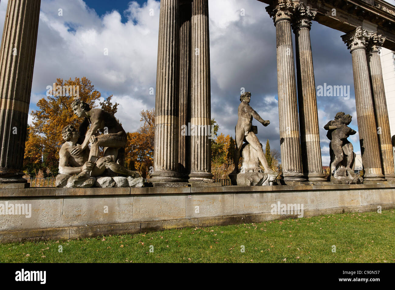 Wrestler colonnades, Pleasance, Potsdam, Land de Brandebourg, Allemagne Banque D'Images