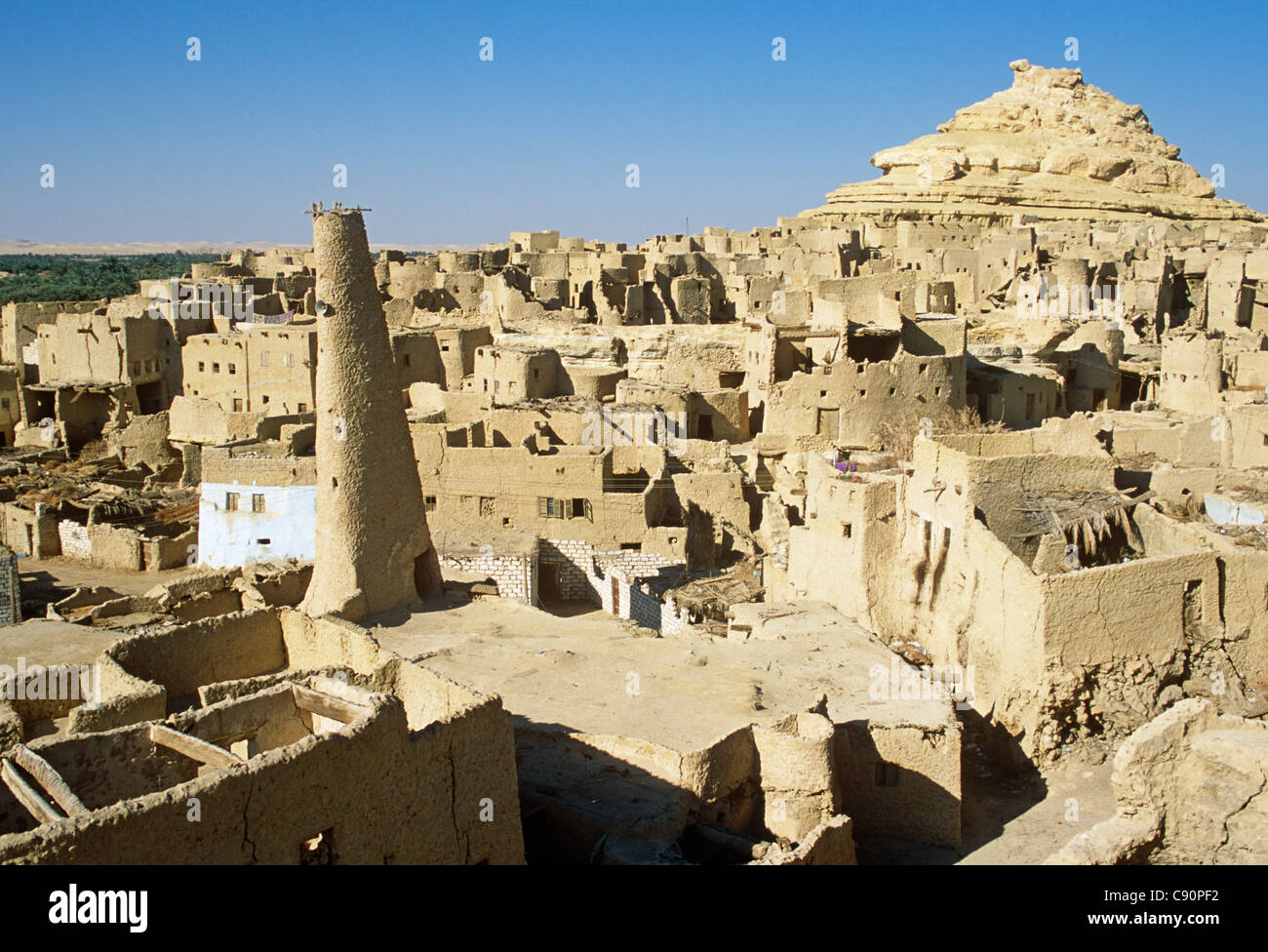 L'ancienne forteresse de Siwa construit de sel de roche en pisé et palm de sciage et connu sous le nom de Shali Ghali sont construites dans le Banque D'Images