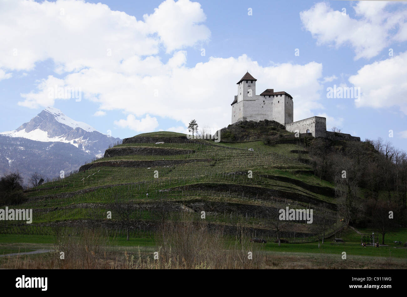 La Principauté de Liechtenstein est le plus petit pays de langue allemande dans le monde. Il dispose d'un terrain montagneux rendant Banque D'Images