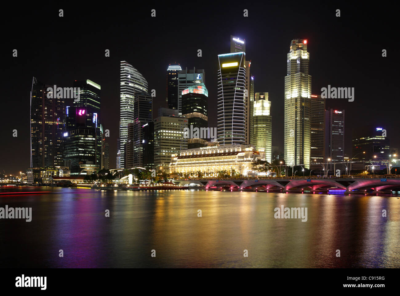 Singapour, Singapour Skyline at Dusk Banque D'Images