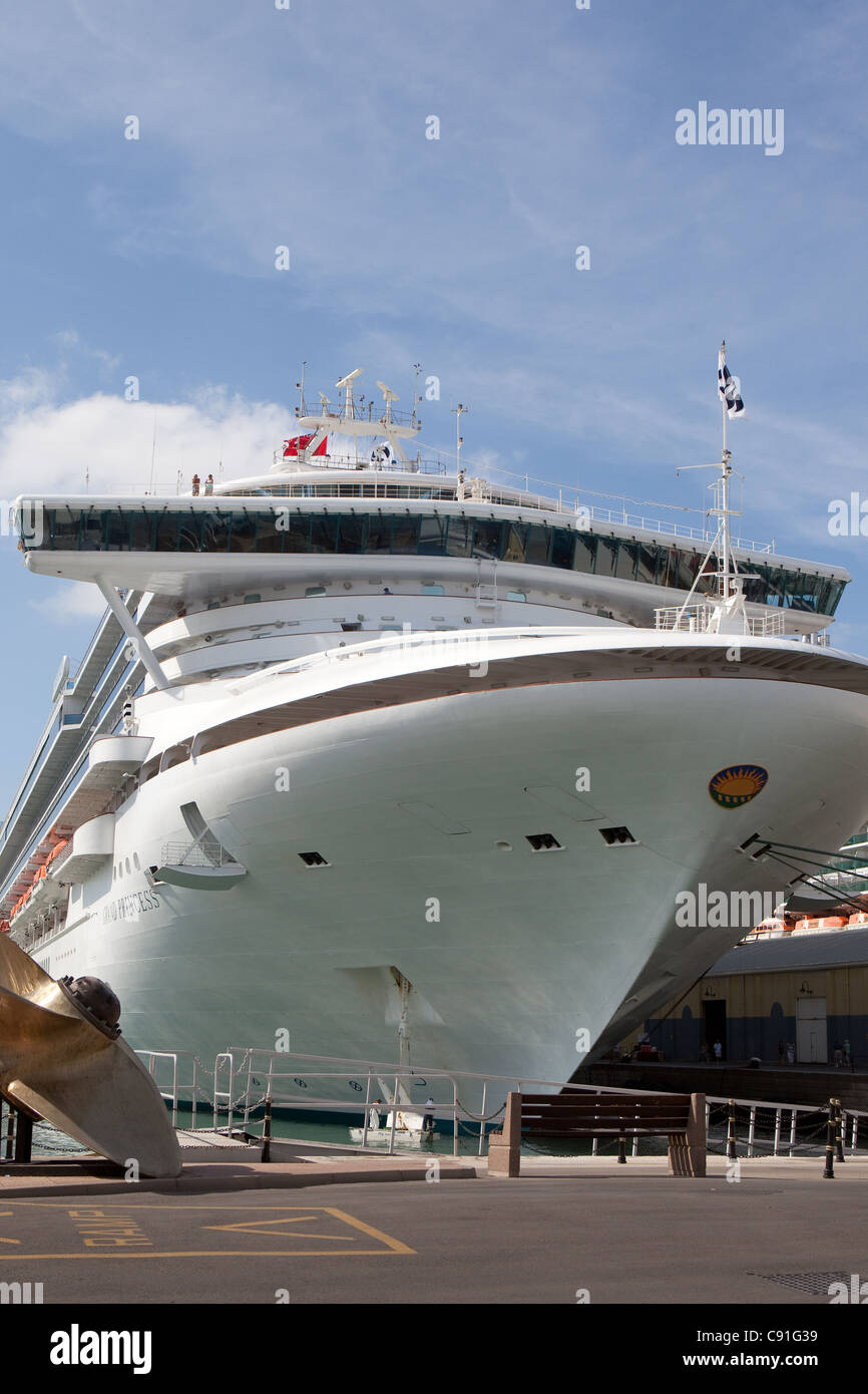 'Le Grand Princess' aux côtés de navires de croisière Gibraltar. Princess Cruise line Banque D'Images