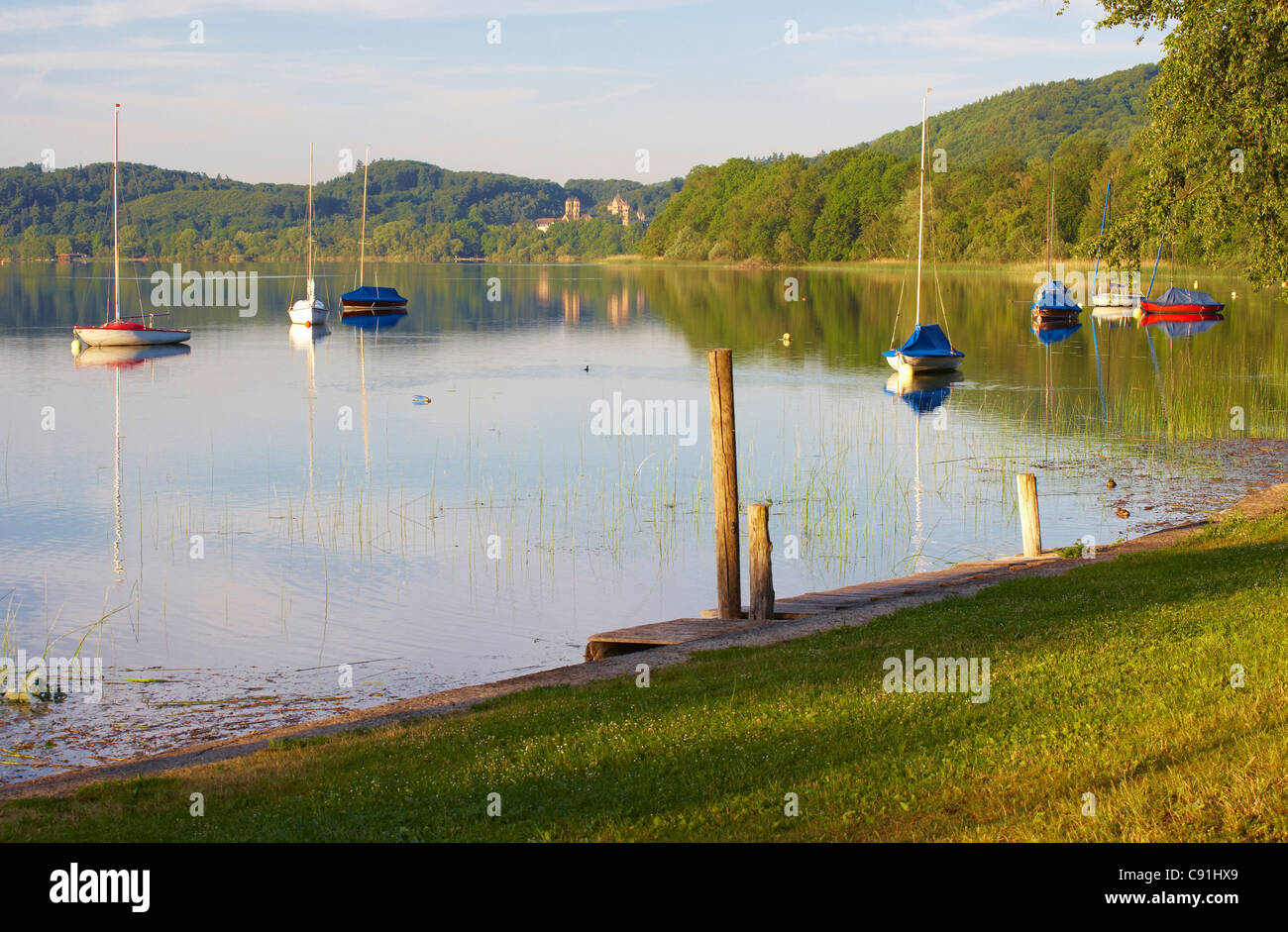 L'Abbaye de Maria Laach, lac Laacher, Eifel, Rhénanie-Palatinat, Allemagne, Europe Banque D'Images