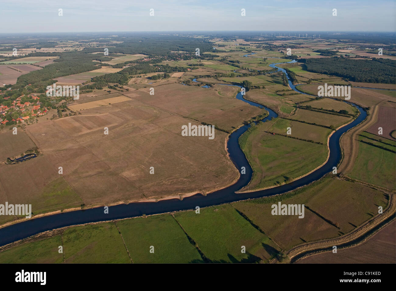Photo aérienne des méandres de la rivière aller près de Verden, Basse-Saxe, Allemagne Banque D'Images