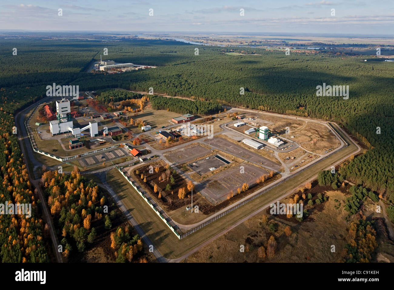 Photo aérienne du dépôt de déchets nucléaires intermédiaires à Gorleben en Basse-Saxe, Allemagne Banque D'Images