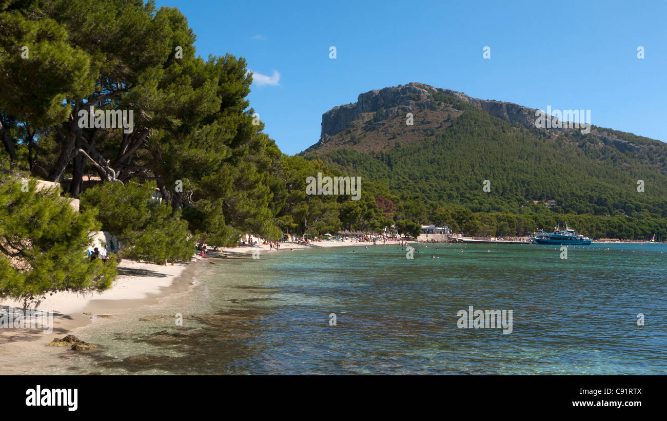 Beach et la baie de Cala Formentor, Majorque, Îles Baléares, Espagne Banque D'Images