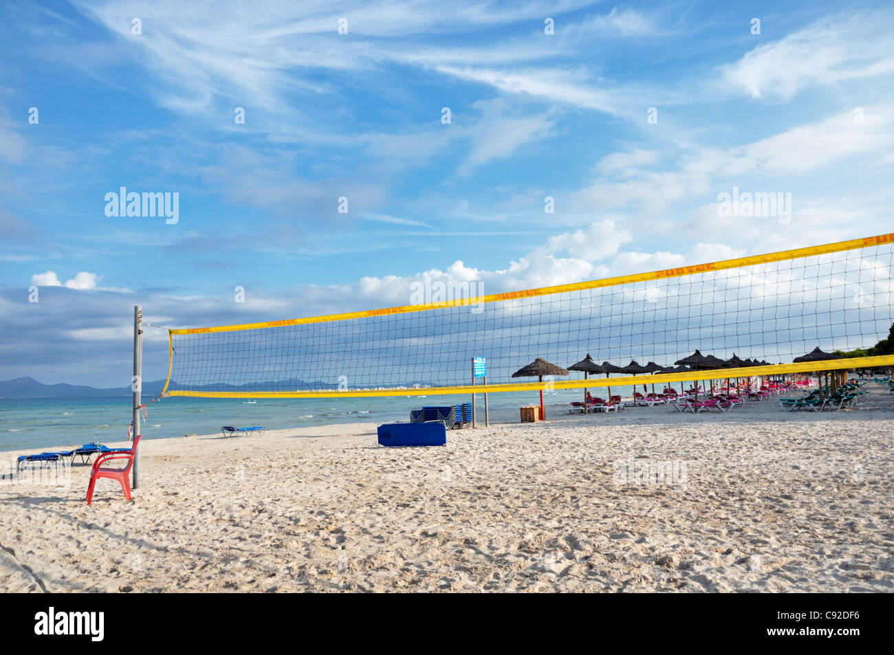Filet De Volleyball De Piscine 15x3 Pieds (4,5x0,9 M) - Réglable, Avec Sac - Pour Plage, Jardin Et Jeux D'eau - 11