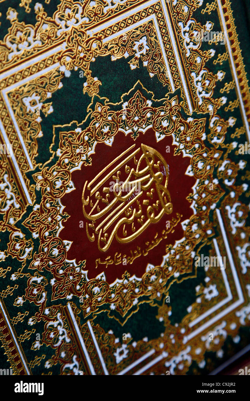 Une couverture de livre le Coran, Amman, Jordanie. Banque D'Images