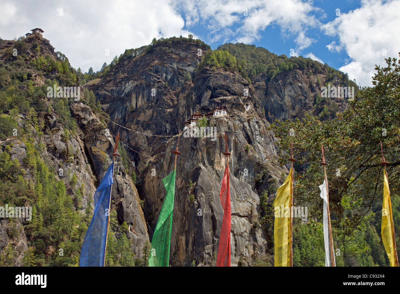 Taktshang Goemba, tigres, nid est Bhutans plus célèbre monastère. Banque D'Images