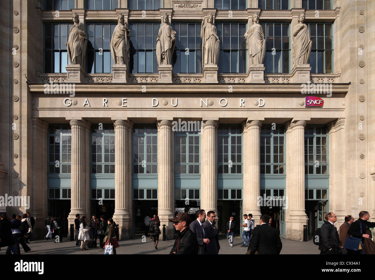Entrée principale de la Gare du Nord (Gare du Nord) à Paris, Maison de l'eurostar aller à Londres. Banque D'Images
