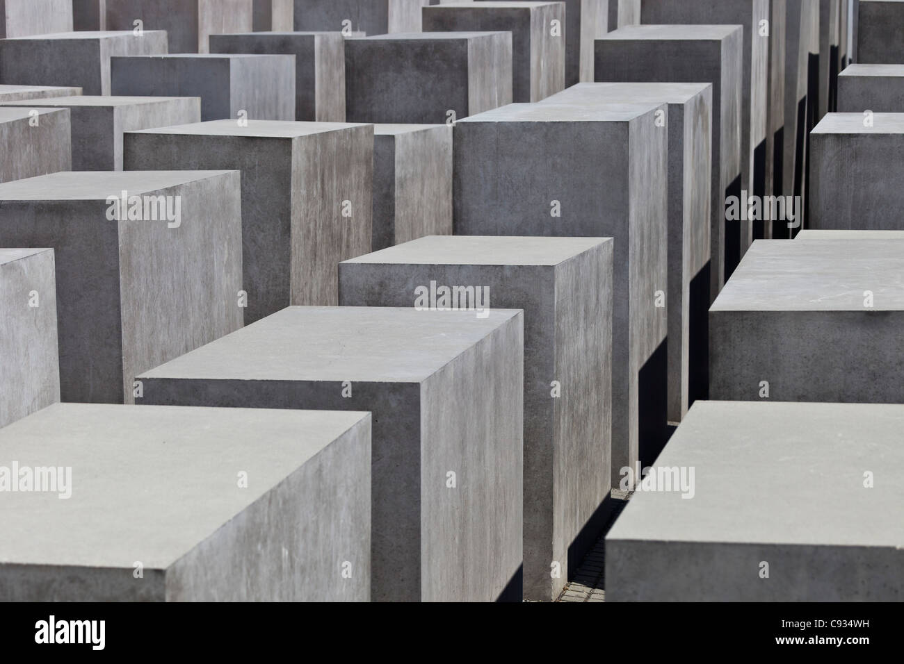 Les blocs de béton de l'Holocauste Mémorial aux Juifs assassinés d'Europe, Potsdamer Platz, Berlin, Allemagne. Banque D'Images