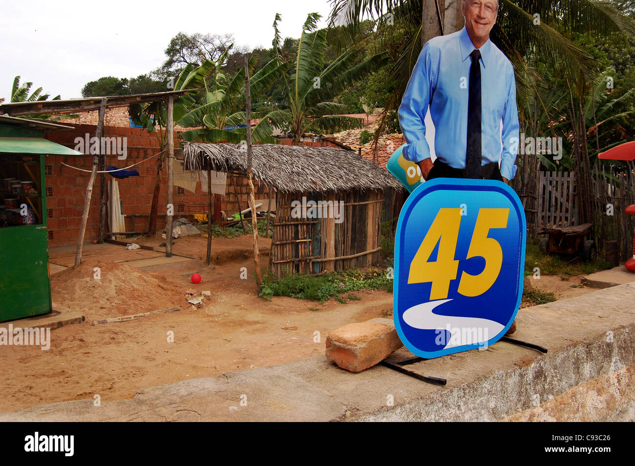 2010 route de campagne électorale affiche pour Teotonio Vilela Filho PSDB exécutant pour Govenor de Alagoas Banque D'Images