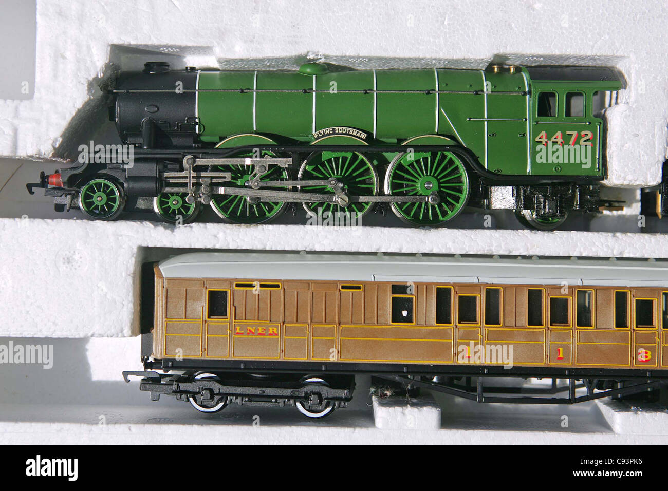 HORNBY DUBLO D1 ÉCHELLE OO PASSERELLE DE PLATEFORME DE GARE