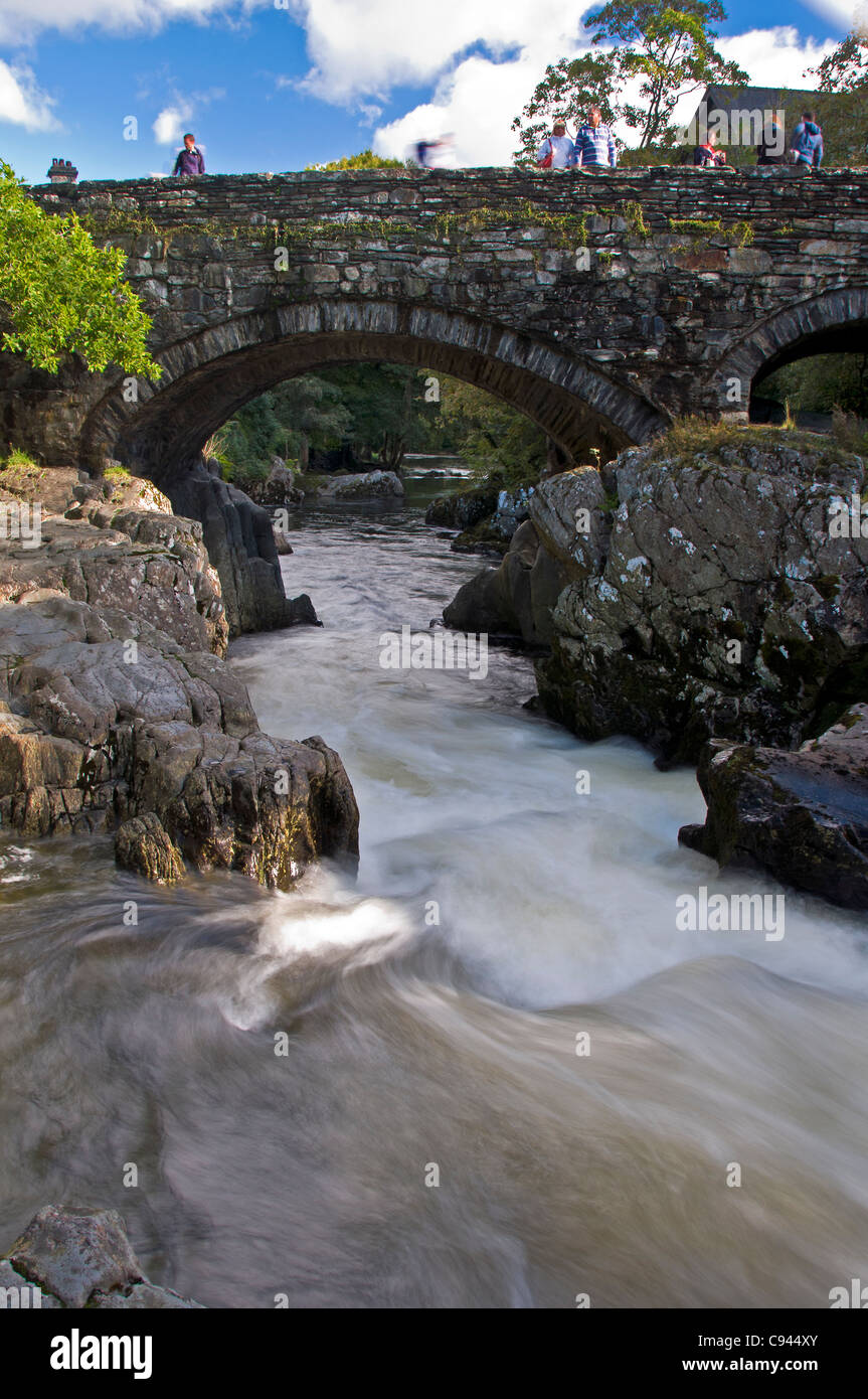 Betws y Coed Pont Y paire pont sur la rivière lligwy Betws y Coed North Wales UK Banque D'Images