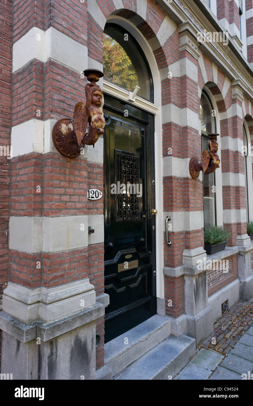 Concordia Avenue, une rue à Rotterdam Banque D'Images