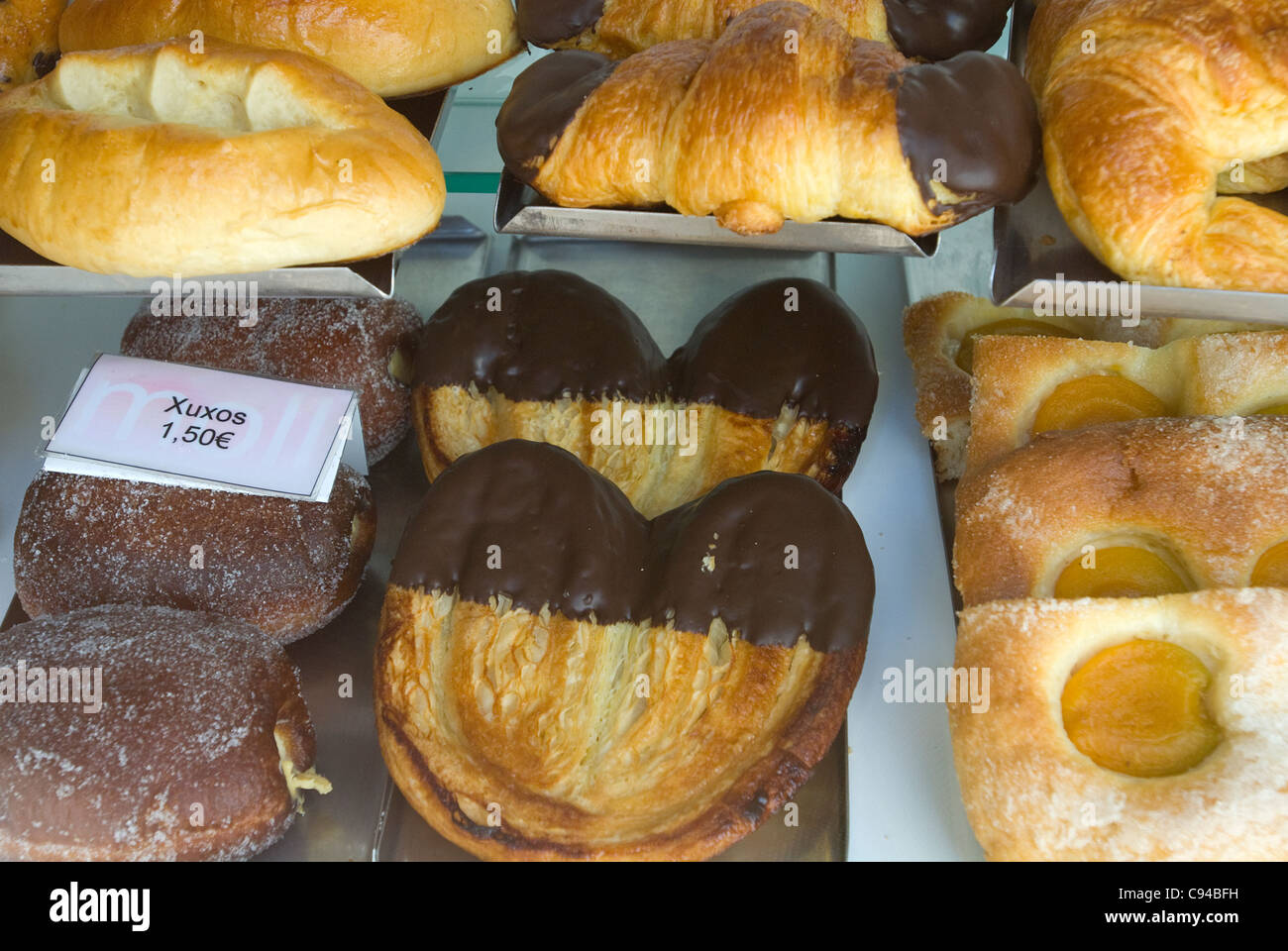 Les pâtisseries gâteaux locaux Mahon Menorca Baléares Espagne Banque D'Images
