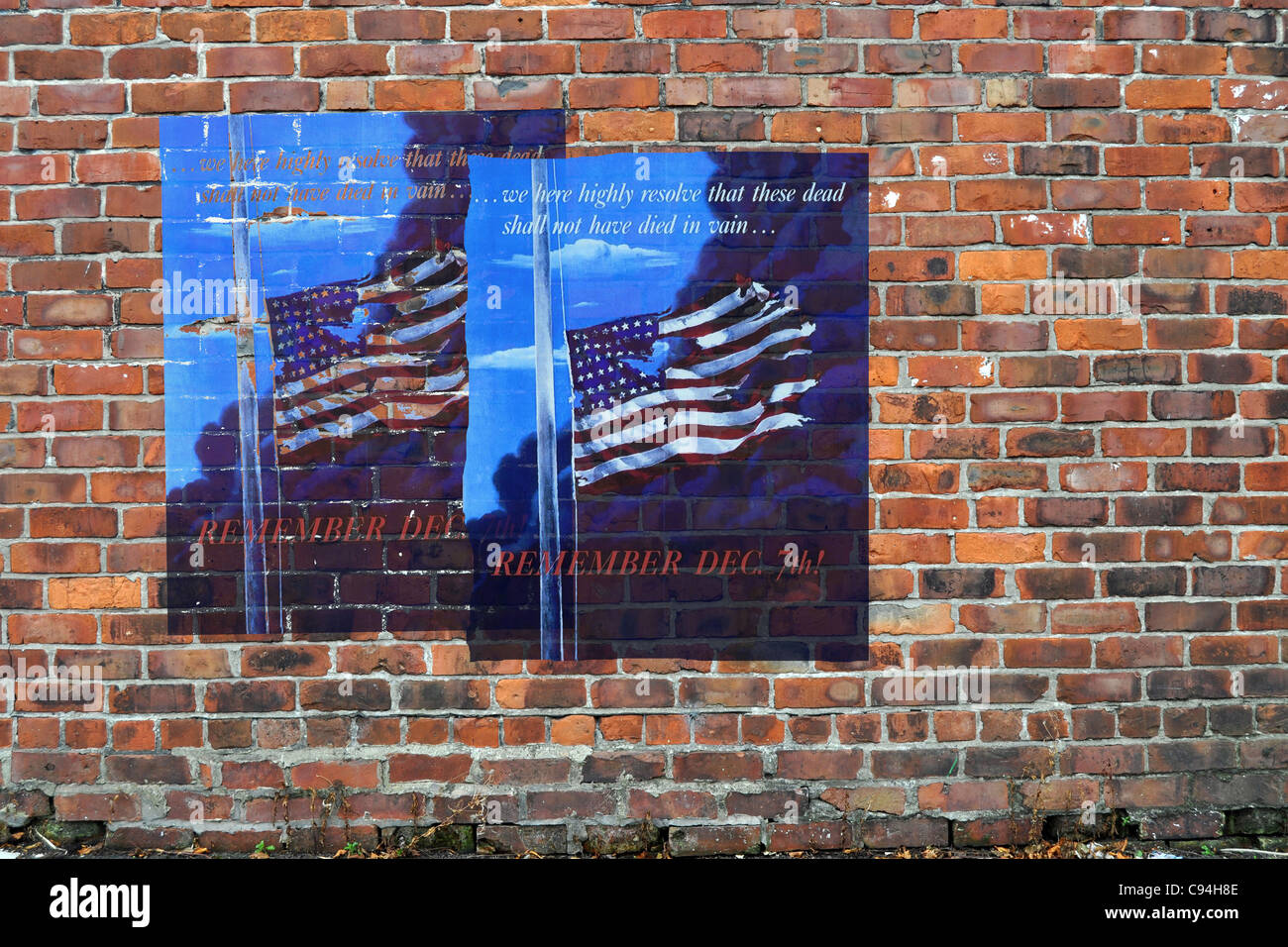 Affiches de propagande américaine WW2 sur un mur de briques Banque D'Images