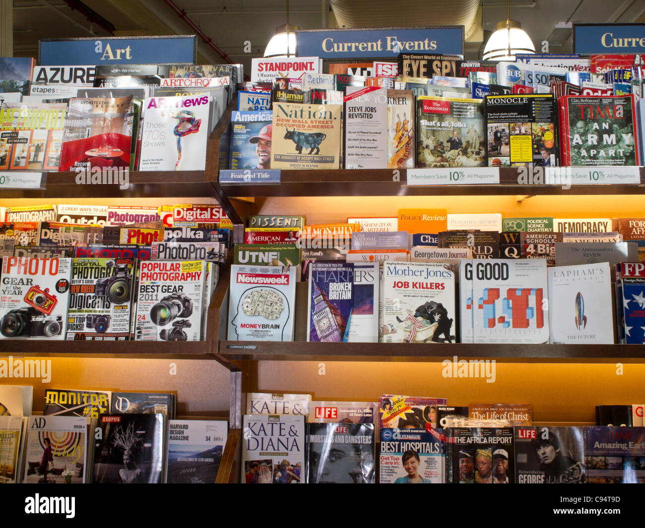 La Section Magazine, Librairie Barnes and Noble, Union Square, NYC Banque D'Images