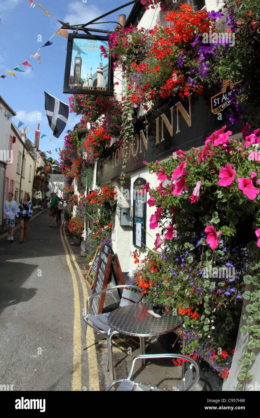 En été, des rues de Padstow, Cornwall, UK Banque D'Images