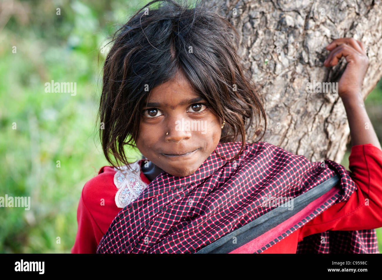 Les Indiens pauvres mendiant nomade girl. Selective focus Banque D'Images