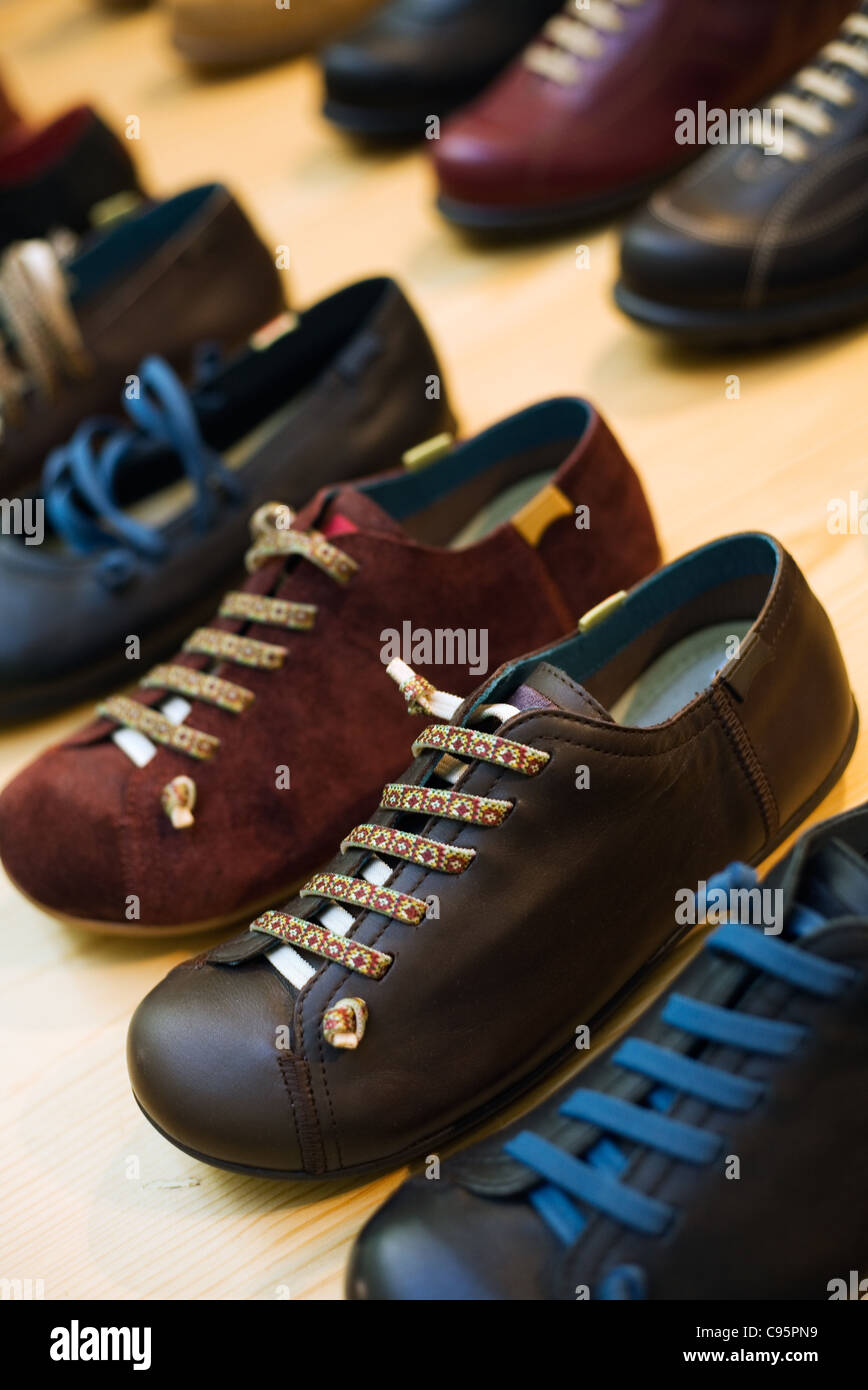 Les campeurs chaussures à la boutique Les campeurs dans le GPO dans le centre de Melbourne, Victoria, Australie Banque D'Images