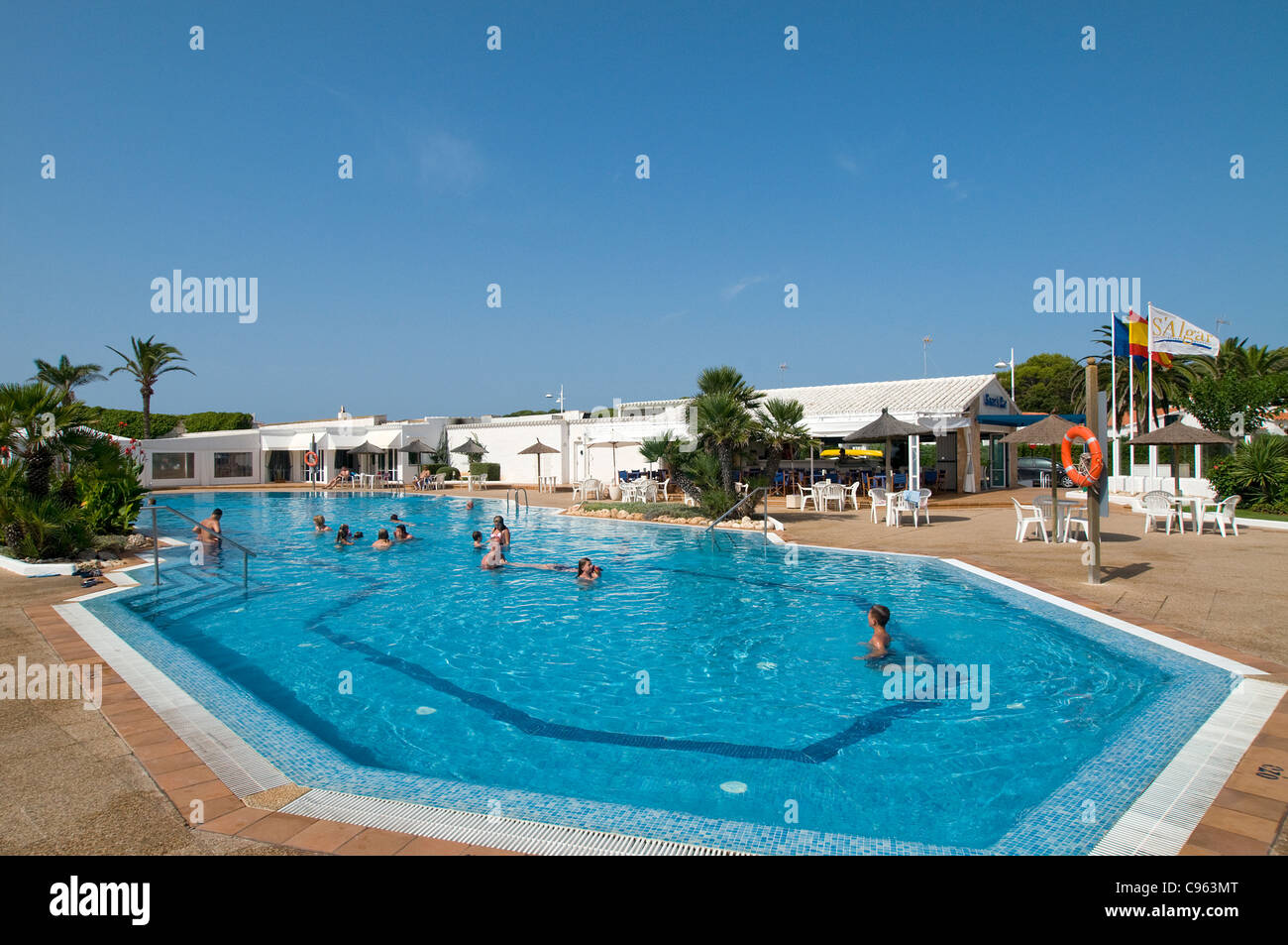 Piscine de l'hôtel s'Algar, Minorque, Baleares, Espagne Banque D'Images