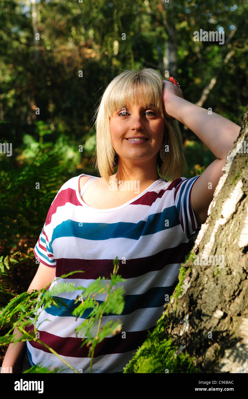 Arbre étreindre. Banque D'Images