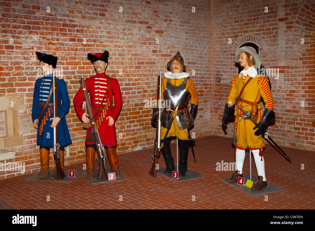 1,2 les soldats d'infanterie polonaise est les années 1650 soldats d'infanterie de Foreing 3,4 est le 1650s Banque D'Images
