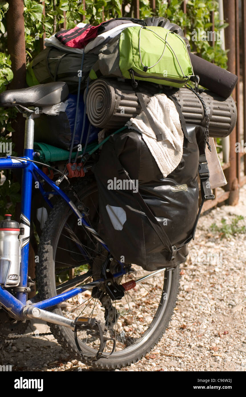 Circuit touristique camping à par ride équipements porteurs sur maison de vacances locations de vacances Banque D'Images