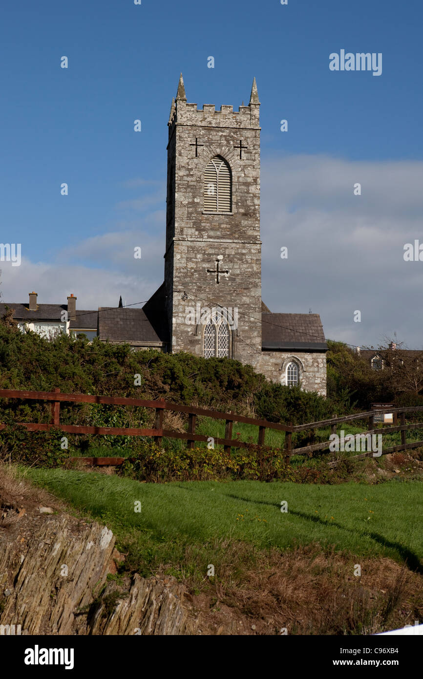 L'église St-Matthieu de l'Irlande, l'église protestante, dans le village de pêcheurs de Baltimore, West Cork, Irlande. Banque D'Images