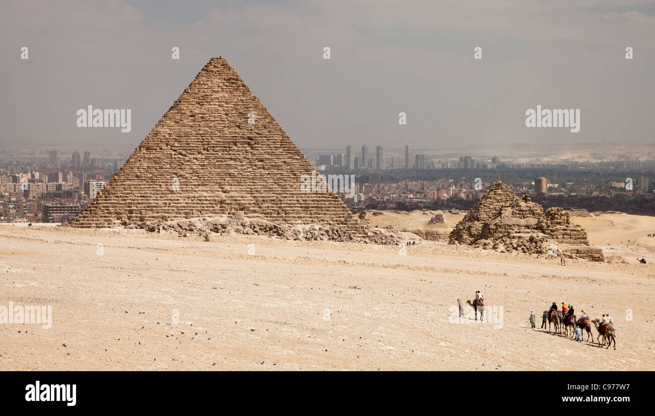 Menkaourê mykérinos pyramide sur le plateau de Gizeh Banque D'Images