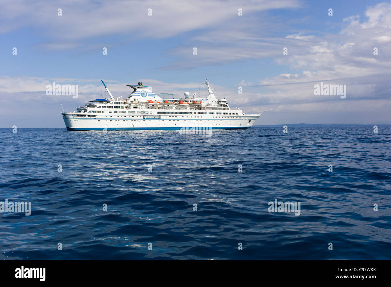 Cruiseship ms Delphin, sur la mer Egée, près de la Grèce, de l'Europe Banque D'Images