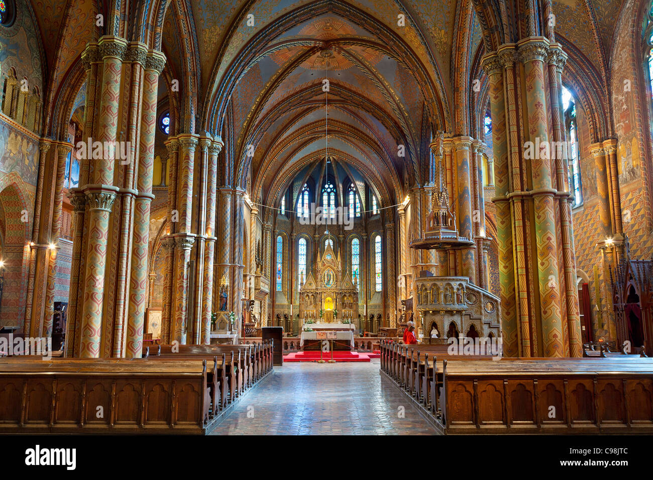 Budapest, l'église Matthias, la Nef Banque D'Images