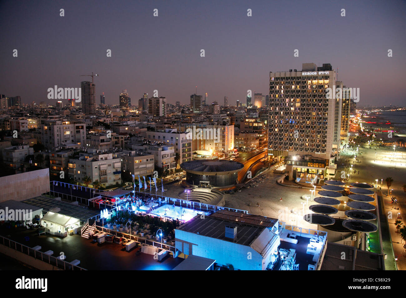 Vue sur les toits de Tel Aviv, Israël. Banque D'Images