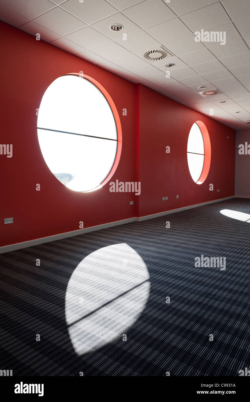 Des fenêtres rondes fonction de Eastpoint Southampton Centre Banque D'Images