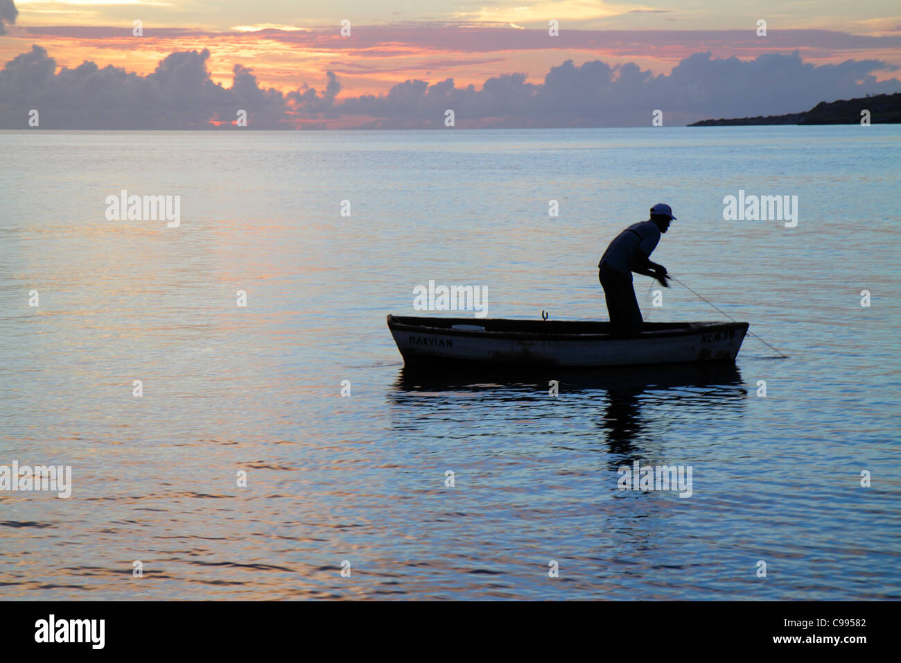 Curaçao,pays-Bas Lesse Leeward Antilles,ABC Islands,Dutch,Piscadera Bay Water,Caribbean Sea Surwboat,man men male adulte adultes,pêcheur,suns Banque D'Images