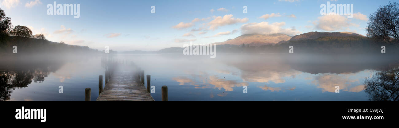 L'atterrissage sur la jetée, Coniston Water Lake District, Cumbria, Angleterre Banque D'Images
