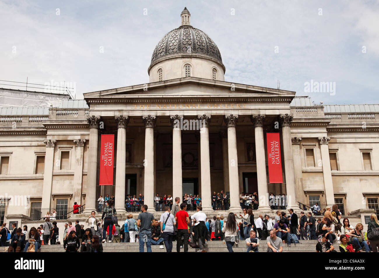 La National Gallery, Trafalgar Square, Londres, Angleterre, Royaume-Uni Banque D'Images