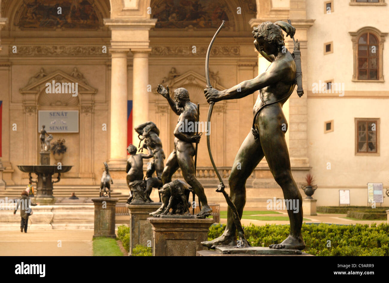 Prague, République tchèque. Jardins Wallenstein / Valdstejnska zahrada. Des statues en bronze par Adriaen de Vries (1556-1626) Banque D'Images