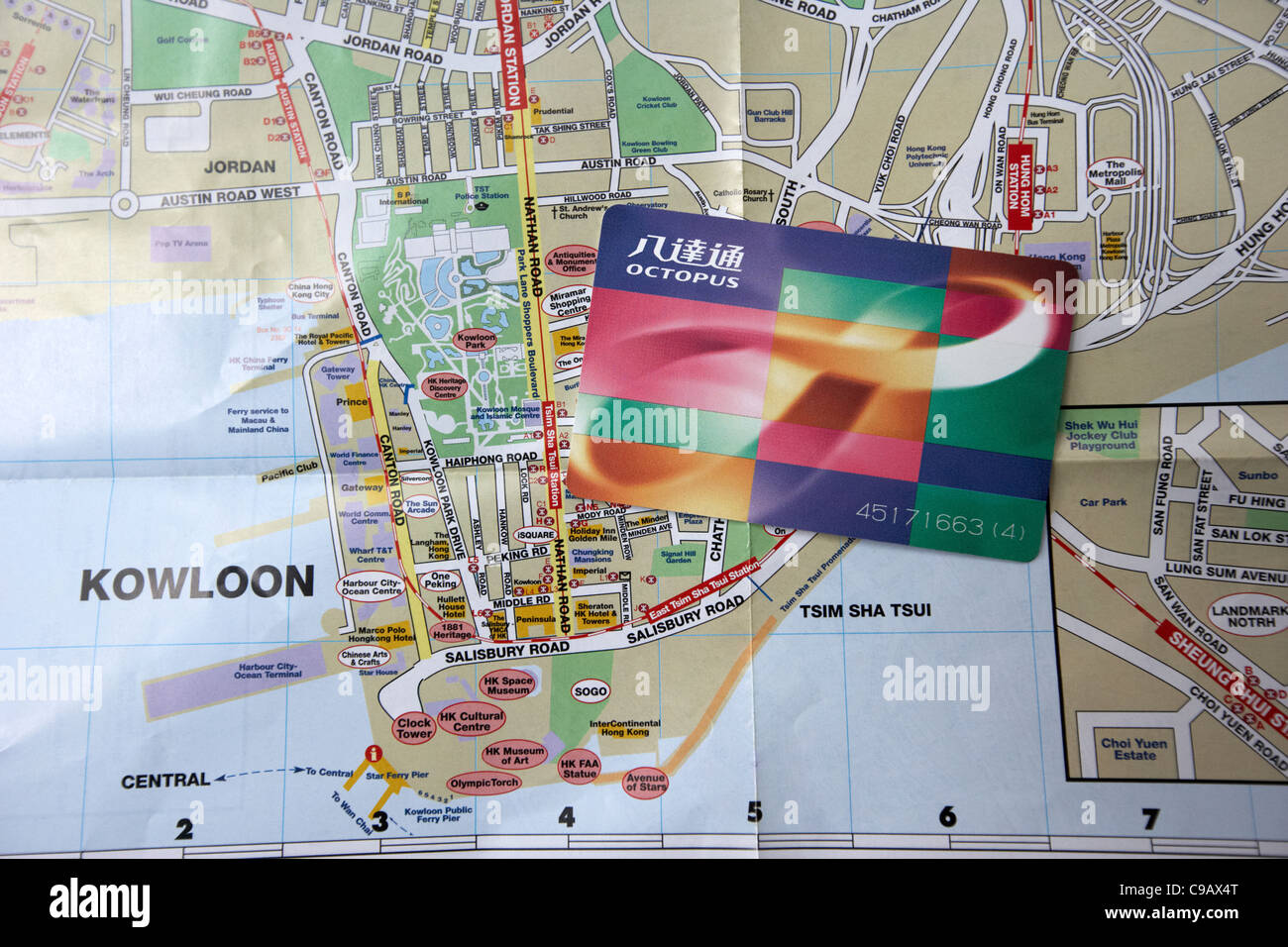Carte Touristique de Kowloon Hong Kong avec Octopus Travel Card Banque D'Images