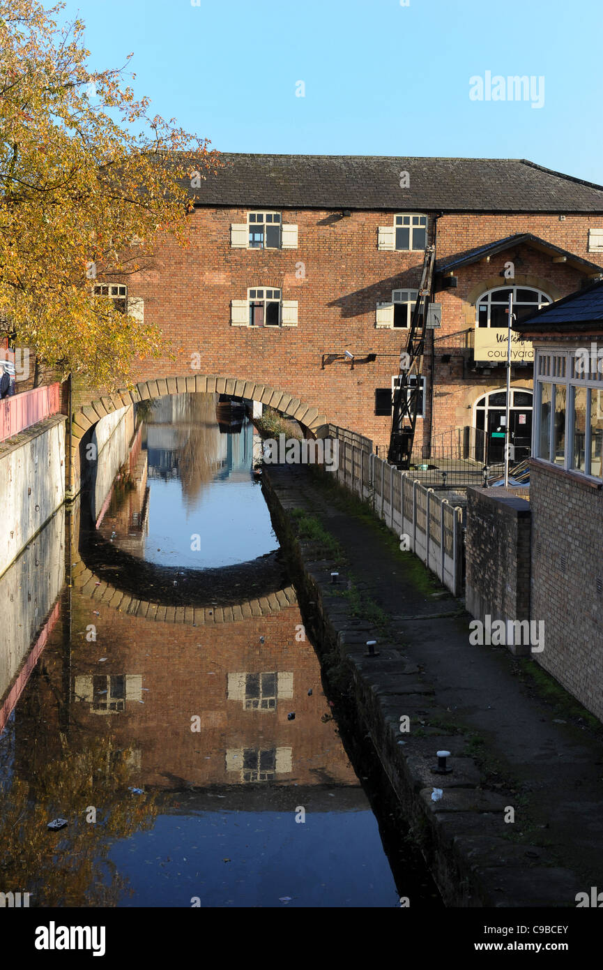 Canal Chesterfield dans Nottingham Nottinghamshire, Angleterre. Uk Banque D'Images