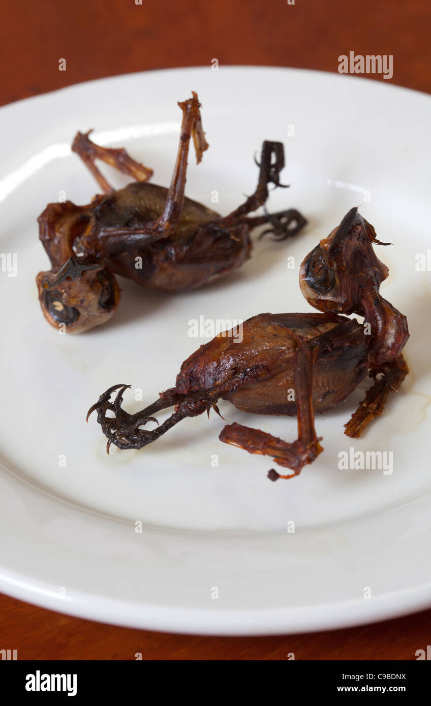 Soupe de sang des canards sur sle au marché de la rue à Hanoi Vietnam Banque D'Images