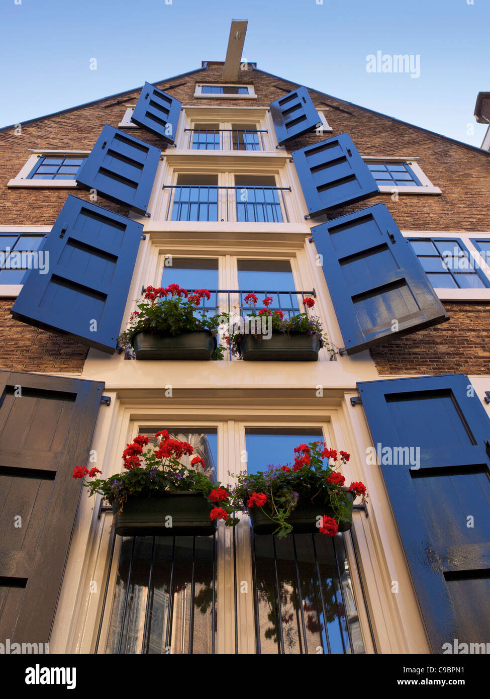 Ancien entrepôt converti dans la région de Wallen, la partie la plus ancienne de la ville d'Amsterdam, le Nextherlands Banque D'Images