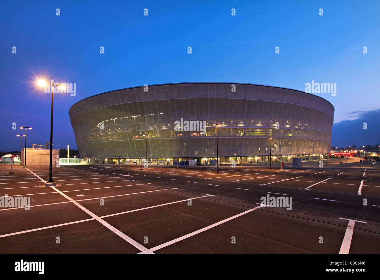Nouveau stade à Wroclaw, Pologne Banque D'Images Nouveau stade à Wroclaw, Pologne Banque D'Images