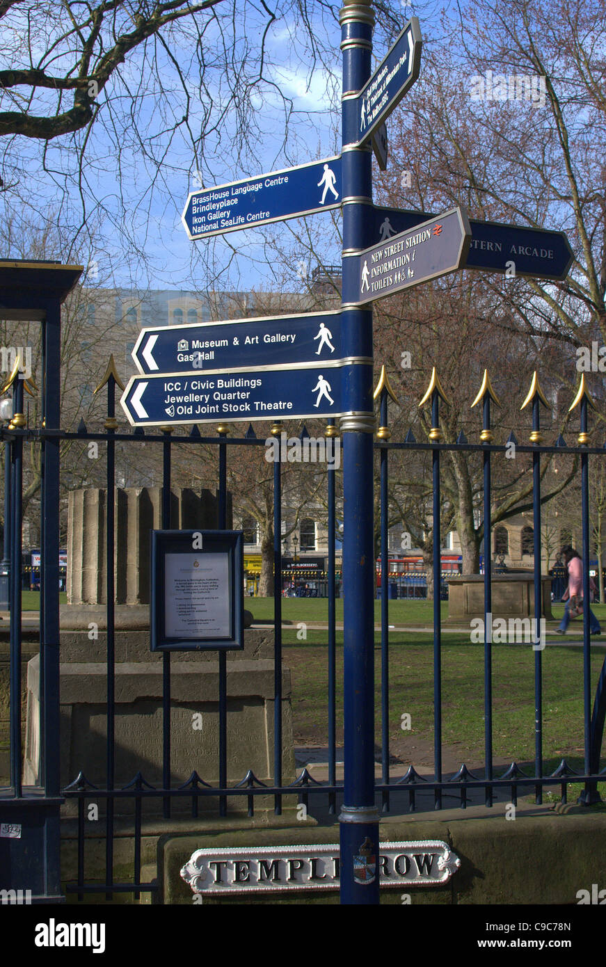 Ligne Temple Street dans le centre de Birmingham Banque D'Images