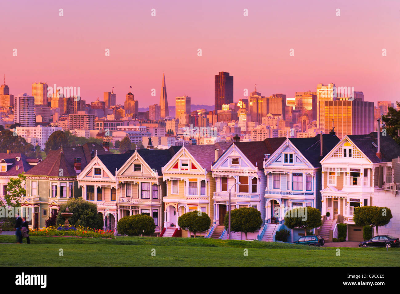 Painted Ladies horizon de San Francisco Banque D'Images