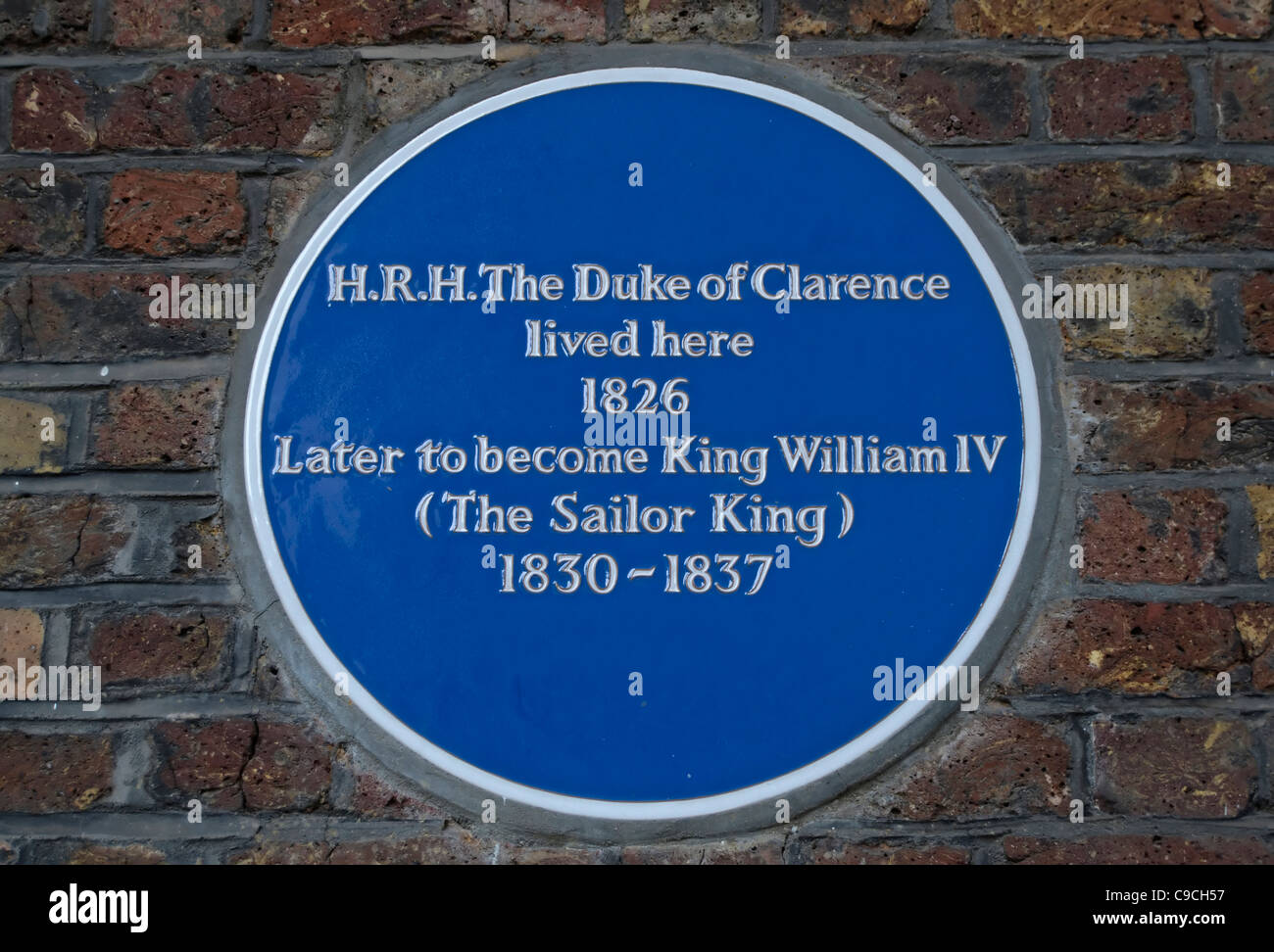 Le marquage d'une plaque bleue 1826 accueil du duc de Clarence, futur roi William IV, Charles Street, Mayfair, londoin, Angleterre Banque D'Images