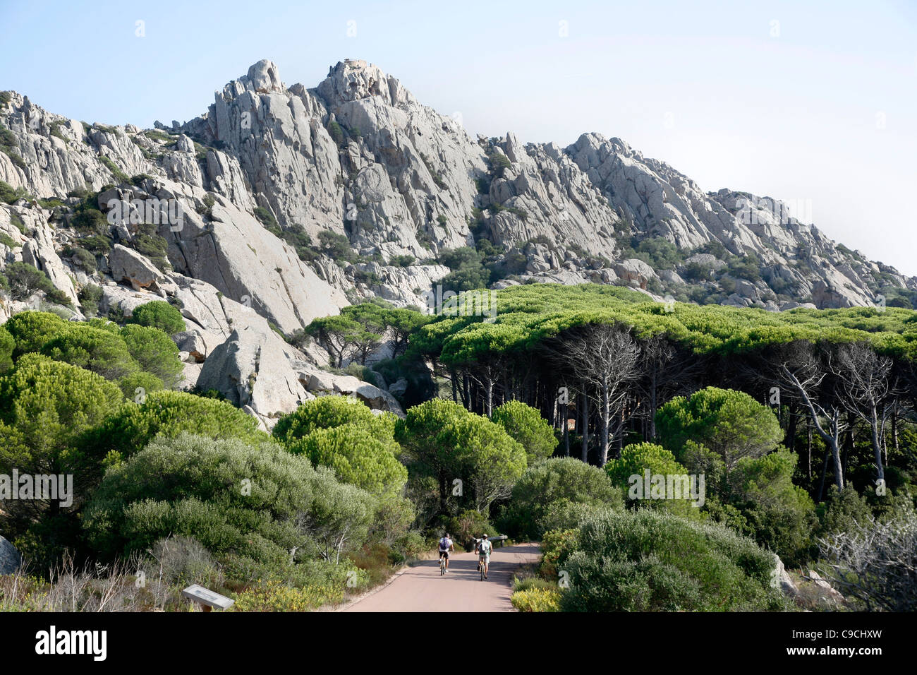 Rochers de granit de La Maddalena, en Sardaigne, Italie. Banque D'Images