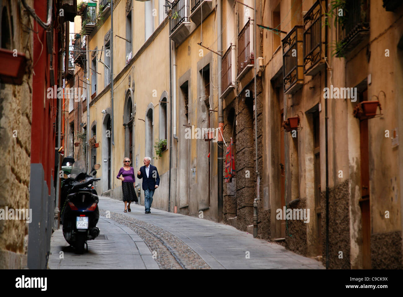 Via la Marmora dans le Castello, Cagliari, Sardaigne, Italie. Banque D'Images