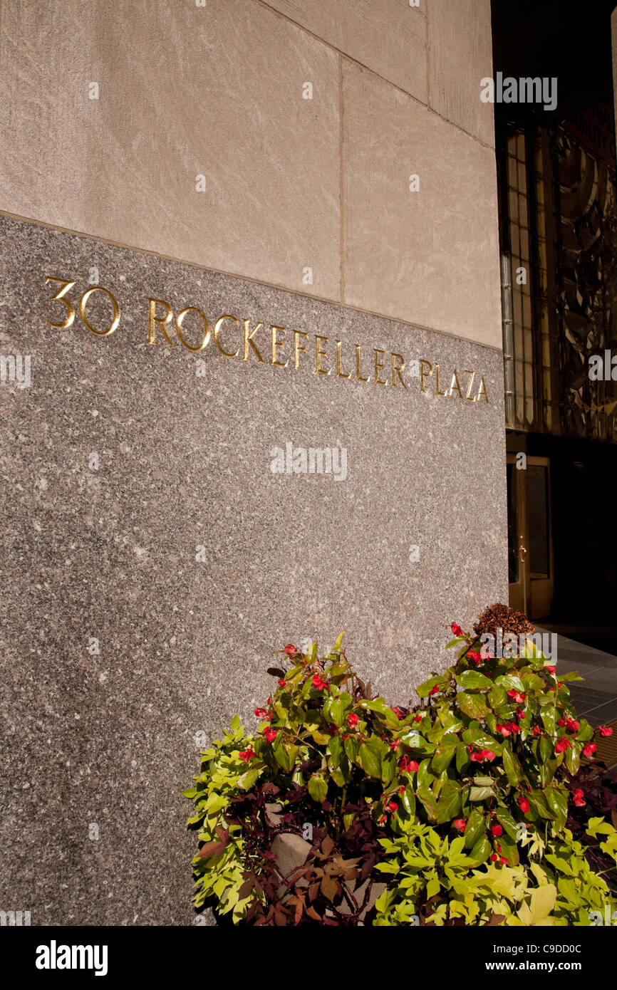 Entrée principale Comcast Building, 30 Rockefeller Center, New York Banque D'Images